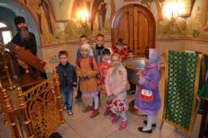 Паломничество учащихся воскресной школы в Николо-Пешношский монастырь