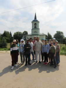 Интернациональный отряд молодежи в Дубровках